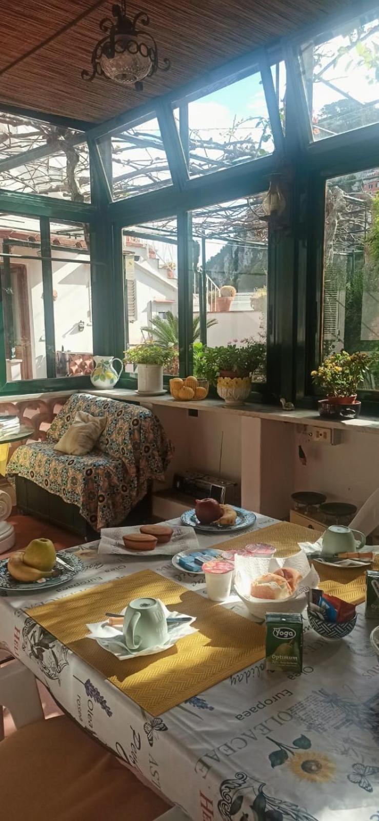 Alojamento de Acomodação e Pequeno-almoço Dei Fiori *